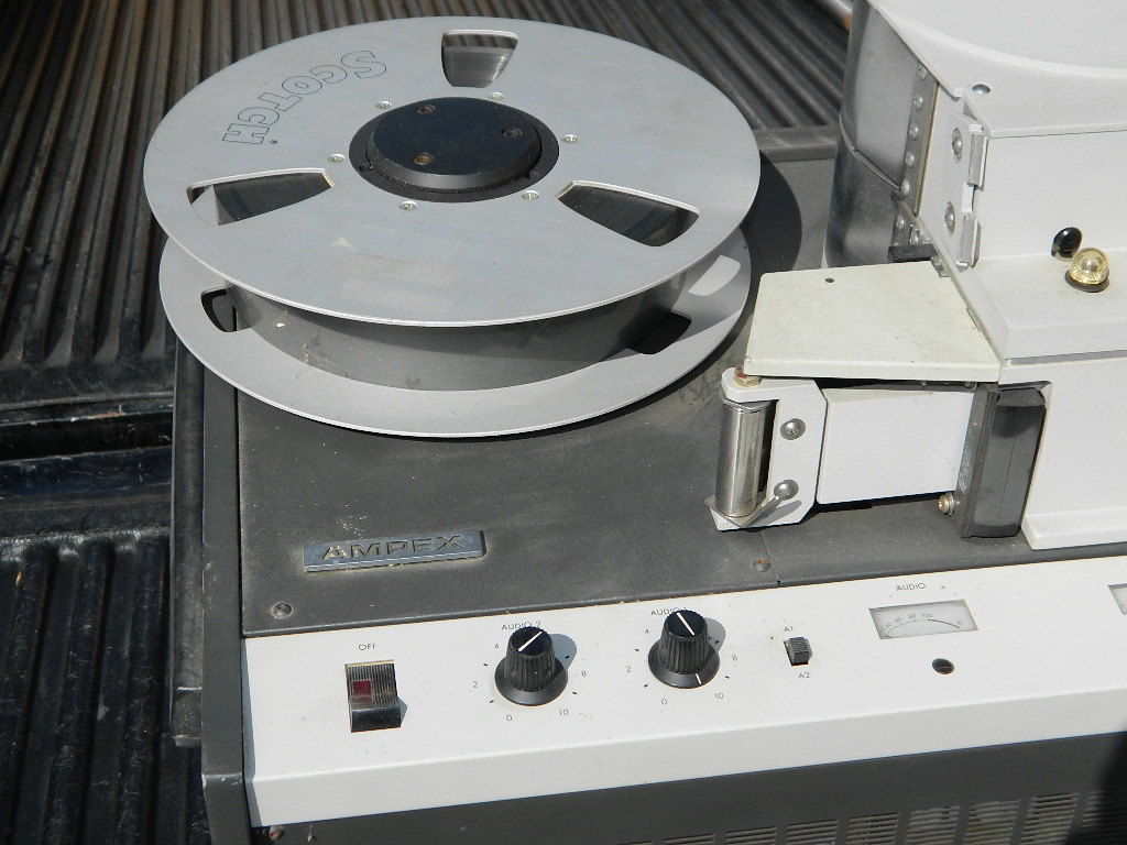 AMPEX VR660 VTR7.jpg