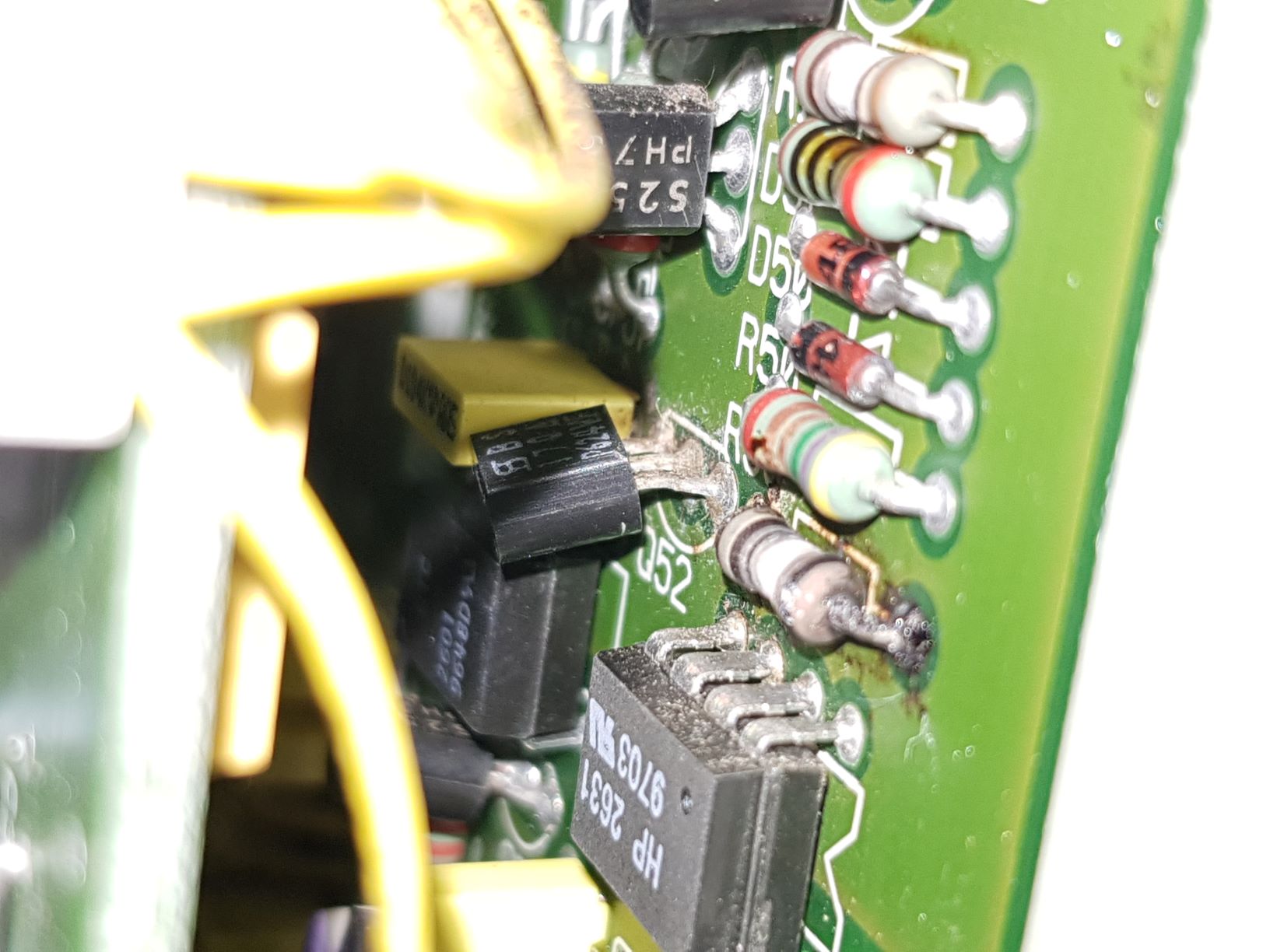 burnt resistors horizontal shift board.jpg