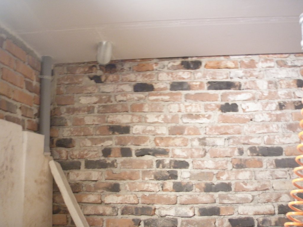 Ceiling.JPG