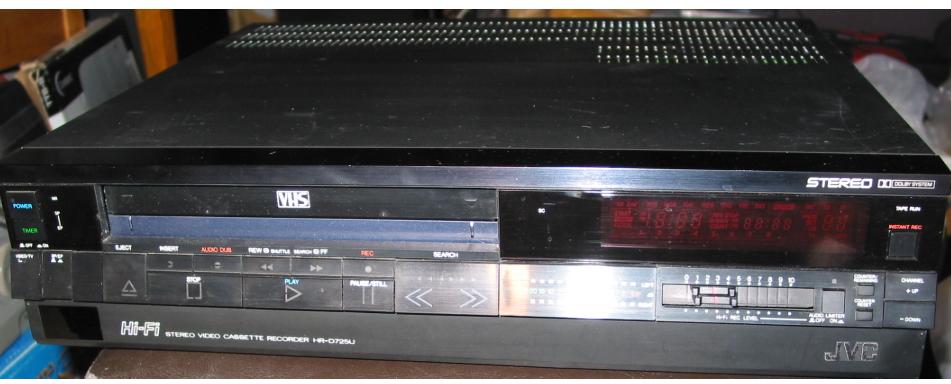 HR-D725U_1.JPG