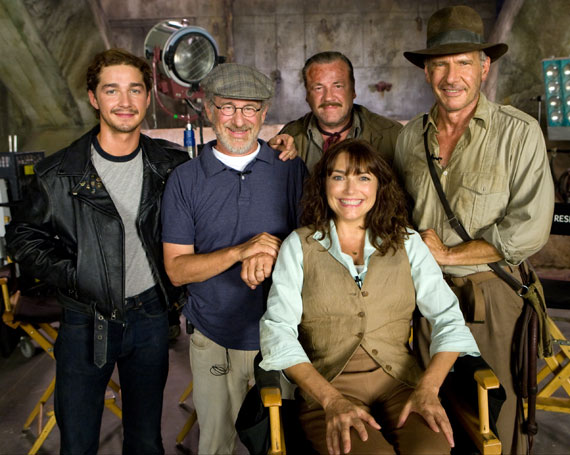 indianajones4_bigcast.jpg