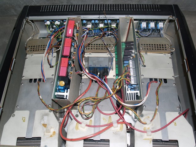 PC210295 (Small).JPG