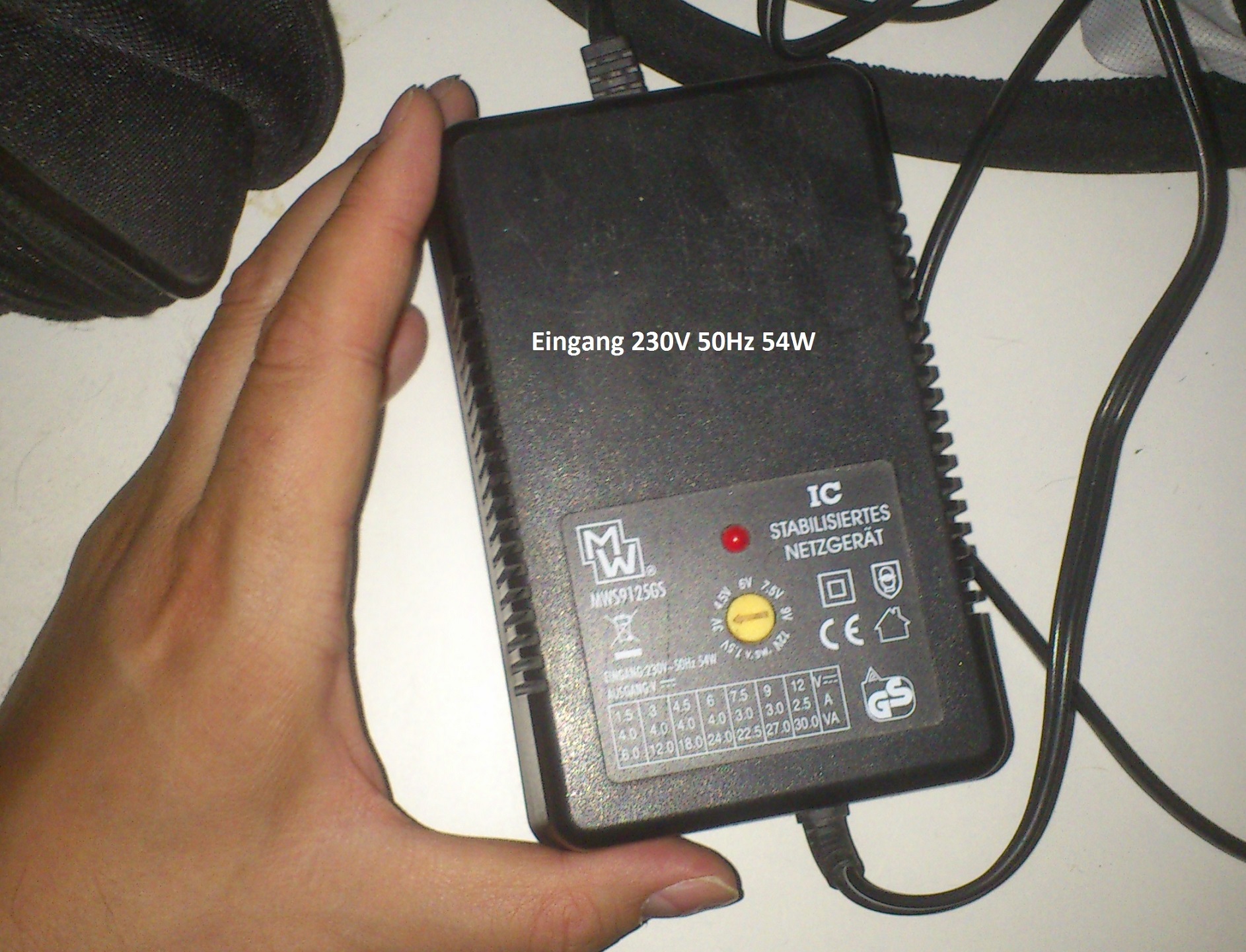 Power supply.jpg