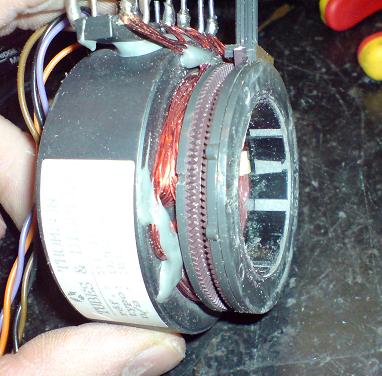 raster centering mod tight fit over conv yoke.JPG