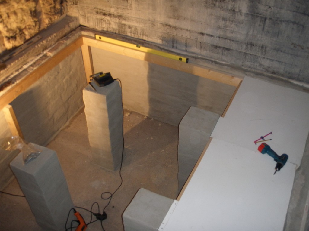 Roughcasted walls&pillars.jpg