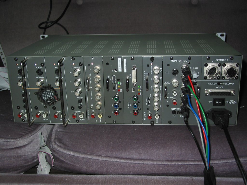 SonyPC1271_MoomeX2.jpg
