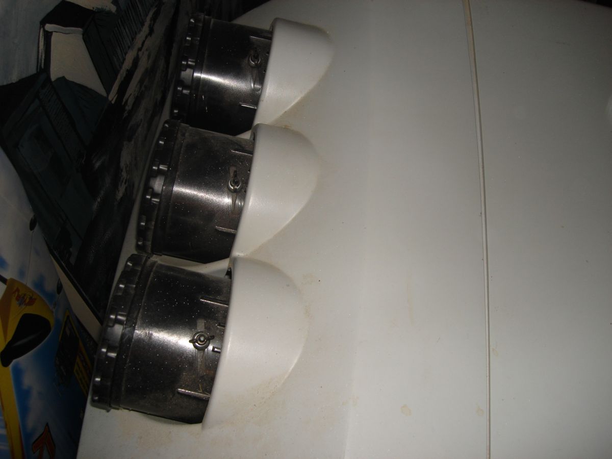 Zenith P7300U002.jpg