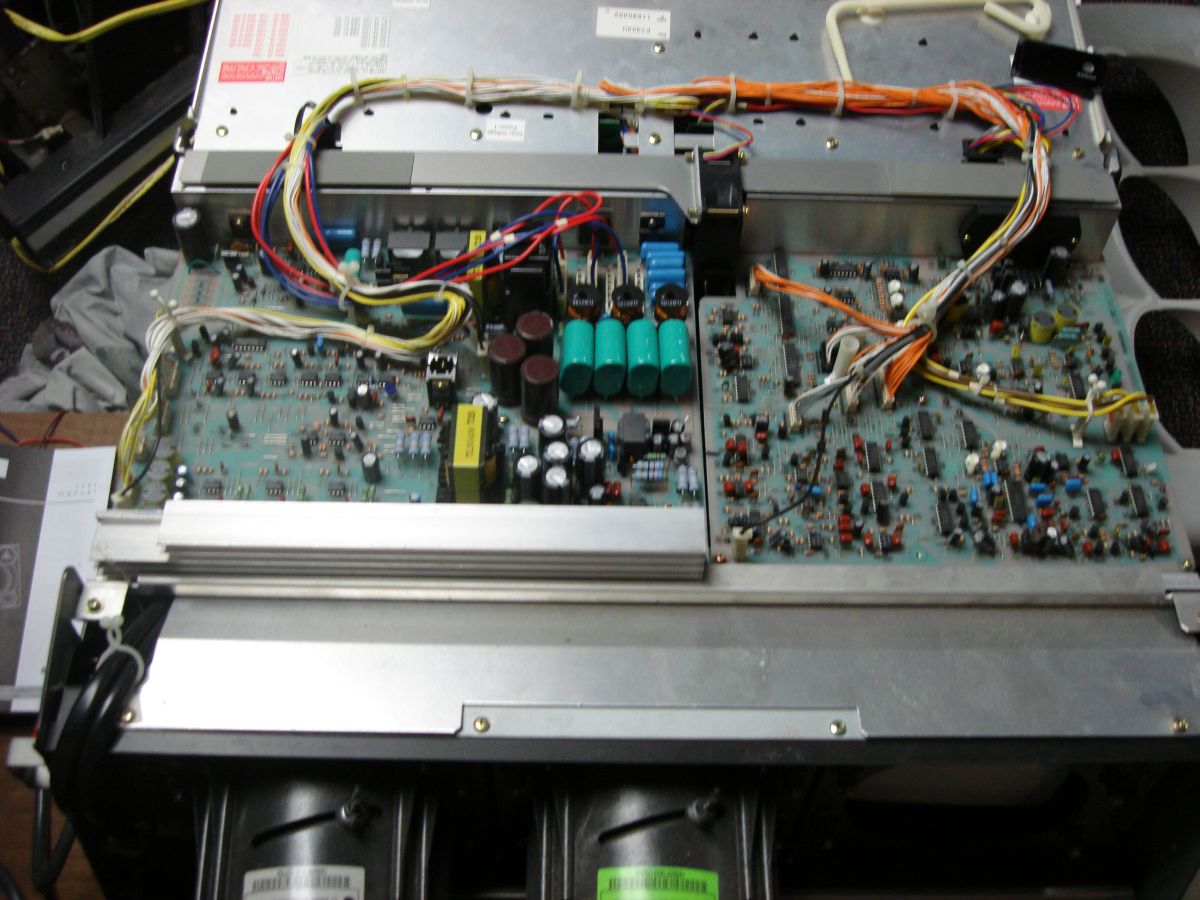 Zenith P7300U010.jpg